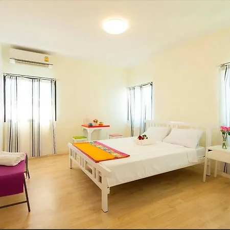 My Thai Hostel